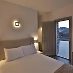 Lina Syros Villa Azolimnos