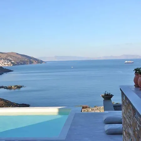 Lina Syros Villa