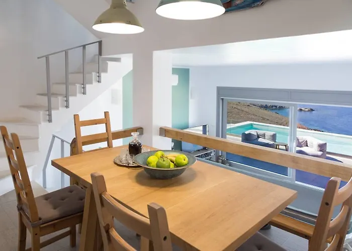 Lina Syros 빌라 아졸림노스